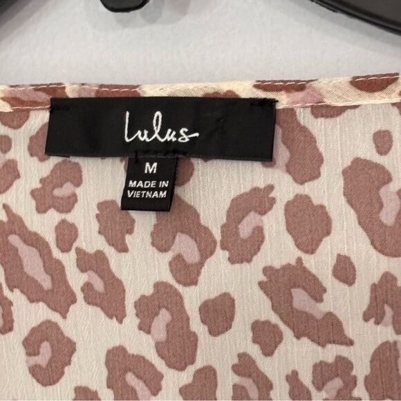 Lulu’s | Women’s Ivory Brown Sheer Blush Animal Print Long Sleeve Blouse Size M - Picture 12 of 16